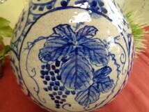 信楽焼　蛸唐草模様　花器　壺　レトロ 特別価格!信楽焼 壺 花瓶 壺九郎 蛸唐草模様 - メルカリ